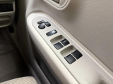 ご納車前にはプロの整備士が点検を行い、交換の必要がある部品は交換してからご納車いたします。また、その後の点検・整備・車検等も当社にお任せください。