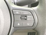 【アダプティブクルーズコントロール】高速道路での長距離走行が楽に!!自動で速度を保つクルーズコントロールが、衝突軽減システムと連携し、前方の車両を感知して車間を保つように速度調節してくれます!!
