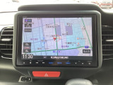 ナビゲーションはギャザズメモリーナビ(VXM-155VFEi)が装着されております。AM、FM、CD、DVD再生、音楽録音再生、フルセグTV、Bluetoothがご使用いただけます。