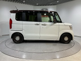 弊社は、車両販売価格に、整備代金が含まれております。納車時までにホンダの整備士がしっかりと点検整備をさせていただいておりますので、安心してお買い求めしていただけます。