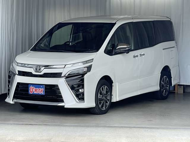 ヴォクシー 2.0 ZS 煌III 4WD 