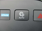 車庫入れがスムーズに行えるパーキングアシストがついております!車庫入れもバッチリですね。