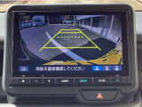 バックカメラはワイドカメラになっていますので、3種類の映像が選択可能です☆これはワイドビュー♪