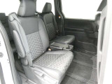 気になる汚れは「まるまるクリン」で解消! 当社の中古車はシートを外して隅々までキレイにクリーニングしてあります(但し、一部 高年式車両等は除きます)