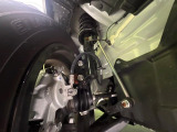 お車を安心してお乗りいただく為には、足回りの定期点検が欠かせません。サービスサポート(有償保証)では無料点検もご提供しており、安心のカーライフをお過ごしいただけるサポート体制が整っています。