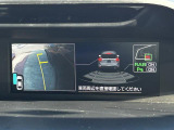 ■サイドカメラ ■リヤコーナーセンサー(音と映像で後方の障害物との距離感をつかむ事ができます)