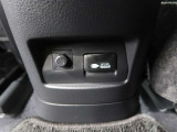 非常時やキャンプなどに役立つAC100Vコンセント付きです。