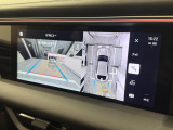 サラウンドビューモニターで車両周辺の確認をアシストします。