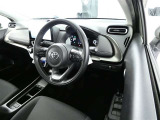 【運転席】運転席周りの画像です。プロの手で隅々までクリーニングしています。ご来店いただき実際に見てみてくださいね☆