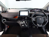 見通しのよいすっきりとした視界で、誰でも運転しやすいです。運転のしやすさは疲れにくさにも繋がりますよ♪