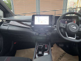 内装はルームクリーニング済みです!清潔な車内で快適なドライブをお楽しみください!!前席、後席、そしてエンジンルームまで全てクリーニング済みです。