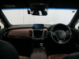 見通しのよいすっきりとした視界で、誰でも運転しやすいです。運転のしやすさは疲れにくさにも繋がりますよ♪