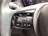 【ステリモ】ステアリングリモコンスイッチにてオーディオ操作可能となっております。運転にも集中できます。