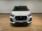 充実装備のロッキーのお買得車が入庫しました!9インチディスプレイオーディオ、パノラマモニター、ETC、クルーズコントロール、USB・HDMIアダプター、前席シートヒーターなど装備の1台です!!