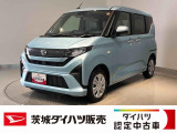 小回りが利いて運転しやすく、低燃費で家計にもやさしい。毎日の移動にぴったりの一台です。