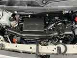 技術が詰まったエンジンルームもご覧の通りピカピカにクリーニング済みです。