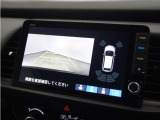 ◆リアワイドカメラシステム◆3種類の表示で後方確認をサポート♪セレクトレバーを「R」の位置に入れるとカメラ画像に切り替え。ノーマルビューでは従来のリアカメラと同様の標準的なビューで表示します!