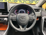 【ステアリングスイッチ】運転中、前方から目線をそらすことなく、オーディオ等の操作が可能な便利機能!安心&快適なドライブを演出してくれます♪