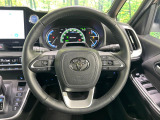 【純正革巻きステアリング】上質な革を使用することで、手にしっかり馴染みとても運転しやすいハンドルです♪