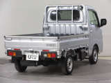 ボディクリーニング後、愛車をピカピカの状態へ保護するコーティング「ブライトパック」がおススメです!水垢がつきにくく、手入れがしやすくなりますよ!いつも愛車をきれいにしておきたい方におススメです。
