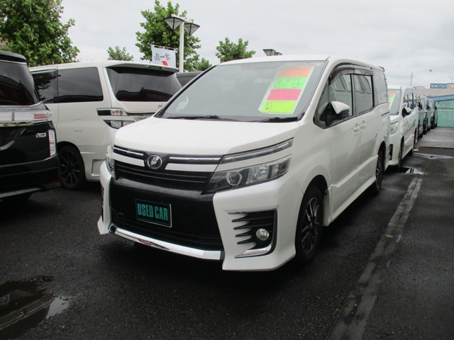 トヨタ ヴォクシー 