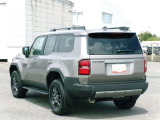 明るく広々、落ち着いた店内では、中古車のご検討・ご購入のほか、携帯電話(au)の購入等、様々なご相談に幅広く応えていきます♪