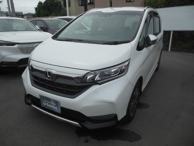 フリード 1.5 クロスター ホンダセンシング 