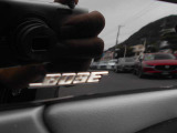 BOSEスピーカー付き