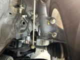 お車を安心してお乗りいただく為には、足回りの定期点検が欠かせません。サービスサポート(有償保証)では無料点検もご提供しており、安心のカーライフをお過ごしいただけるサポート体制が整っています。