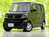【WECARS】豊富な在庫を大画面モニターで検索可能!オプション装備や内装、タイヤの状態など細部まで御覧頂けます♪詳細はお気軽にスタッフまでお問合せ下さい。