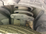 お車を安心してお乗りいただく為には、足回りの定期点検が欠かせません。サービスサポート(有償保証)では無料点検もご提供しており、安心のカーライフをお過ごしいただけるサポート体制が整っています。