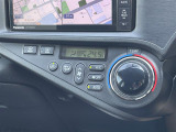 【 オートエアコン 】車内温度を感知して自動で温度調整をしてくれるのでいつでも快適な車内空間を創り上げます!//