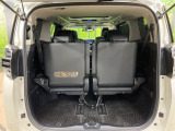 【パワーバックドア】スマートキーや運転席のボタンを押すだけでリアゲートが自動で開閉します!荷物を持っている時や、高い位置にあるバックドアを閉める際に便利な機能です♪