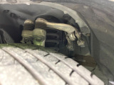 お車を安心してお乗りいただく為には、足回りの定期点検が欠かせません。サービスサポート(有償保証)では無料点検もご提供しており、安心のカーライフをお過ごしいただけるサポート体制が整っています。