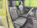 運転席シート廻りは使用感も少なく、良好な状態となっています。丁寧に使われていたことがよくわかりますね。