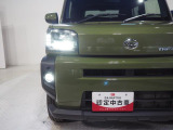 ヘッドライトとフォグランプはLEDタイプ。夜間の運転も安心です。