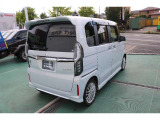 自社整備工場にてHonda車に精通したメカニックが徹底した納車整備を実施し、消耗した部品等は交換し記録簿に記載しますので安心してご使用いただけます。もちろん追加料金は頂きません◎