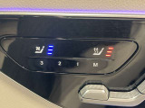 全国へのご納車を承っておりますので遠隔地のお客様にもご安心いただけます。(費用に関しましては、別途お見積りさせていただきます。)勿論、日本全国の正規ディーラーにて保証が受けられます。