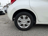 弊社は、お客さまのニーズにお応え出来るよう、豊富な車種を取り揃えております。お乗り換えの際も、是非、よろしくお願いいたします。