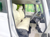 運転席シート廻りは使用感も少なく、良好な状態となっています。丁寧に使われていたことがよくわかりますね。