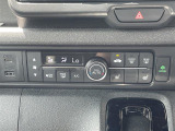 店舗にて現車の確認もいただけますので、お電話で在庫のご確認の上是非ご来店くださいませ。