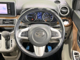 【純正革巻きステアリング】上質な革を使用することで、手にしっかり馴染みとても運転しやすいハンドルです♪