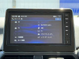 Bluetooth対応の日産純正ナビなのでスマホの音楽を車内で聴けるのでお出かけの時もお気に入りの曲を聴きながらノリノリドライビング♪