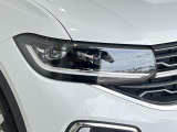 保証期間中は、全国どこでも24時間のロードサービスでお客様とお車をサポート!走って楽しいVW車での遠方ドライブも、全国の正規ディーラー網で協力にバックアップいたします!