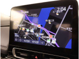 純正ナビを装備。タッチパネル式で使いやすく、お出かけもラクラクです。