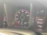 【スピードメーター】メーターがシンプルで見やすく運転しやすいですね!