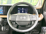 【ステアリングスイッチ】運転中、前方から目線をそらすことなく、オーディオ等の操作が可能な便利機能!安心&快適なドライブを演出してくれます♪
