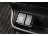 シガーソケットが付いているので、車から電源を取ることが出来ます!
