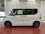 【スマートアシスト搭載車】 衝突回避支援ブレーキ機能(対車両・歩行者)、衝突警報機能(対車両・対歩行者)、誤発信抑制制御機能などの機能で安全な運転をサポートします。