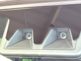 【スマートアシスト】走行中に前方の車両等を認識し、衝突しそうな時は警報とブレーキで衝突回避と被害軽減をアシスト。より安全にドライブをお楽しみいただけます。